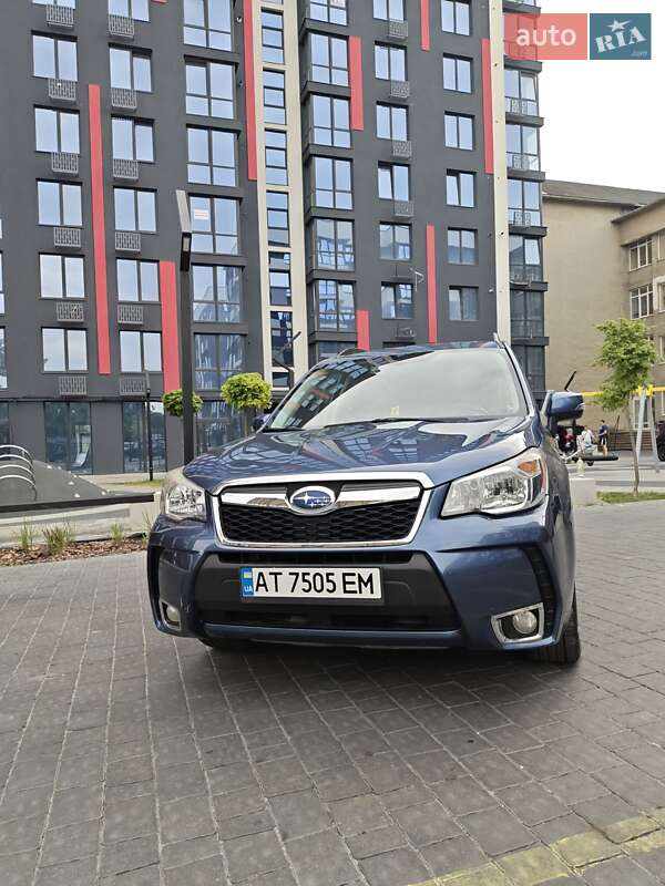 Внедорожник / Кроссовер Subaru Forester 2013 в Львове