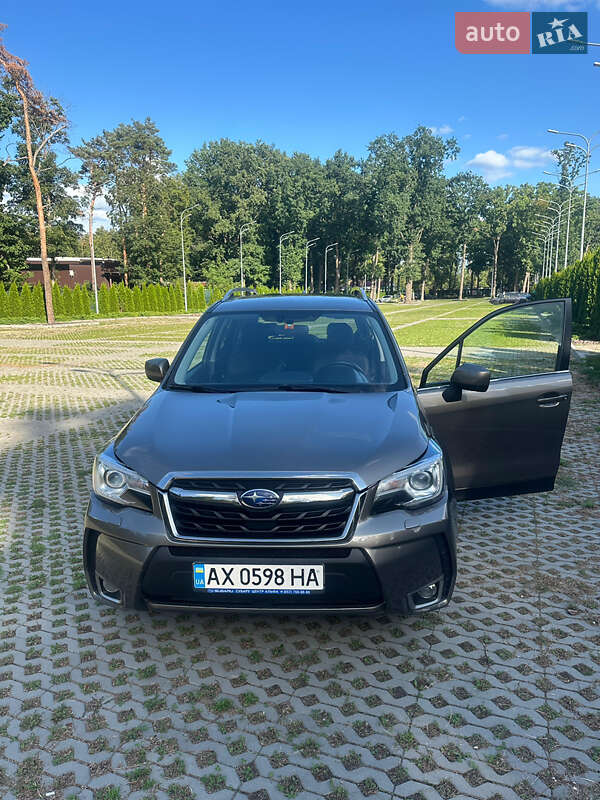 Внедорожник / Кроссовер Subaru Forester 2017 в Харькове