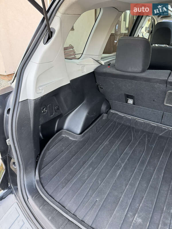 Внедорожник / Кроссовер Subaru Forester 2017 в Яворове