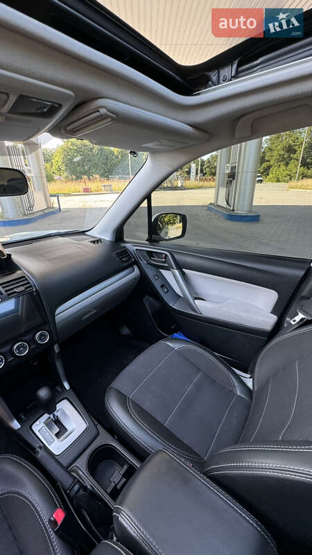 Позашляховик / Кросовер Subaru Forester 2014 в Хмельницькому