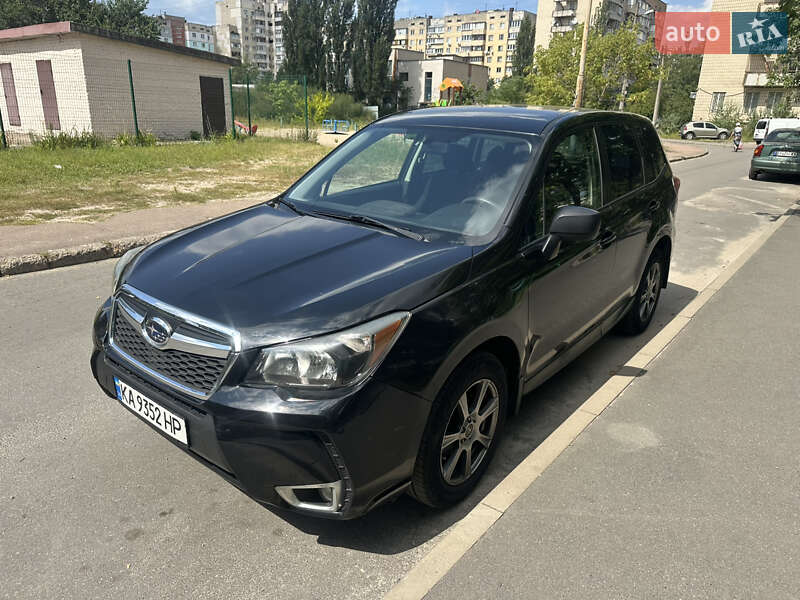 Внедорожник / Кроссовер Subaru Forester 2013 в Киеве