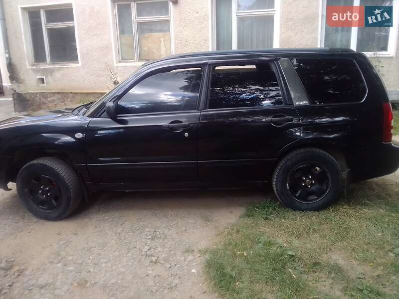 Внедорожник / Кроссовер Subaru Forester 2004 в Богородчанах