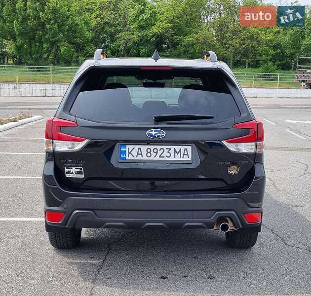 Внедорожник / Кроссовер Subaru Forester 2022 в Киеве