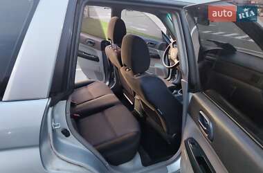 Внедорожник / Кроссовер Subaru Forester 2006 в 