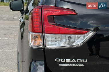 Внедорожник / Кроссовер Subaru Forester 2019 в 