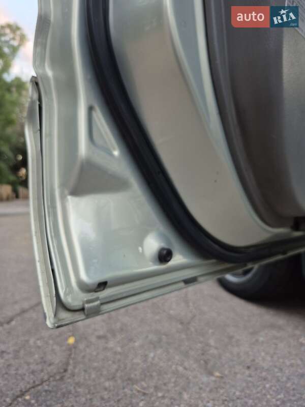 Внедорожник / Кроссовер Subaru Forester 2005 в Запорожье