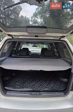 Внедорожник / Кроссовер Subaru Forester 2005 в 