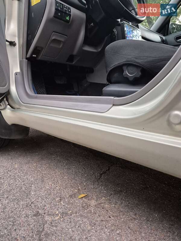 Внедорожник / Кроссовер Subaru Forester 2005 в Запорожье