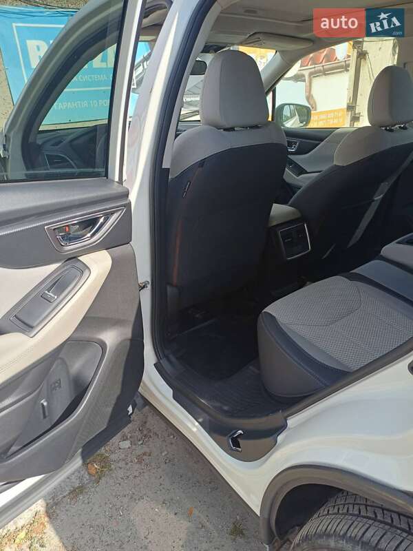 Позашляховик / Кросовер Subaru Forester 2019 в Дніпрі фото 20 Позашляховик / Кросовер Subaru Forester 2019 в Дніпрі