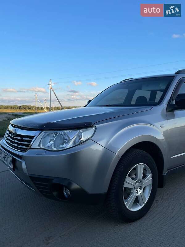 Внедорожник / Кроссовер Subaru Forester 2008 в Гадяче