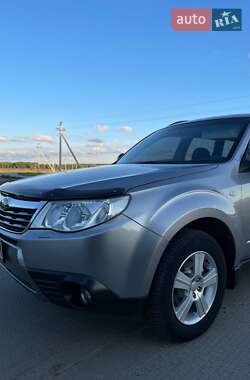 Внедорожник / Кроссовер Subaru Forester 2008 в 