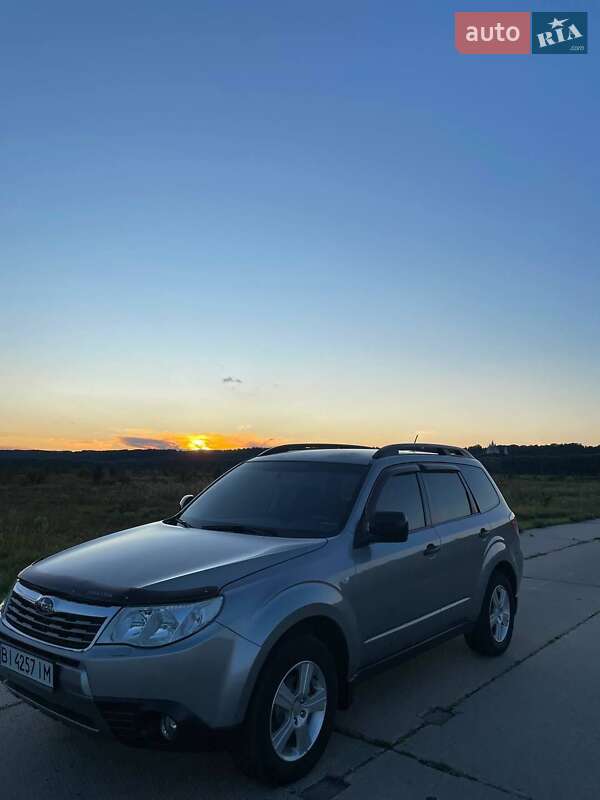 Внедорожник / Кроссовер Subaru Forester 2008 в Гадяче