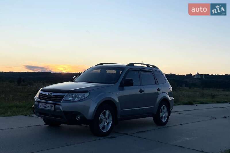 Внедорожник / Кроссовер Subaru Forester 2008 в Гадяче