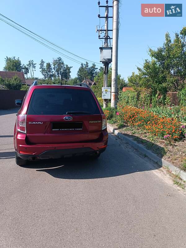 Позашляховик / Кросовер Subaru Forester 2009 в Києві
