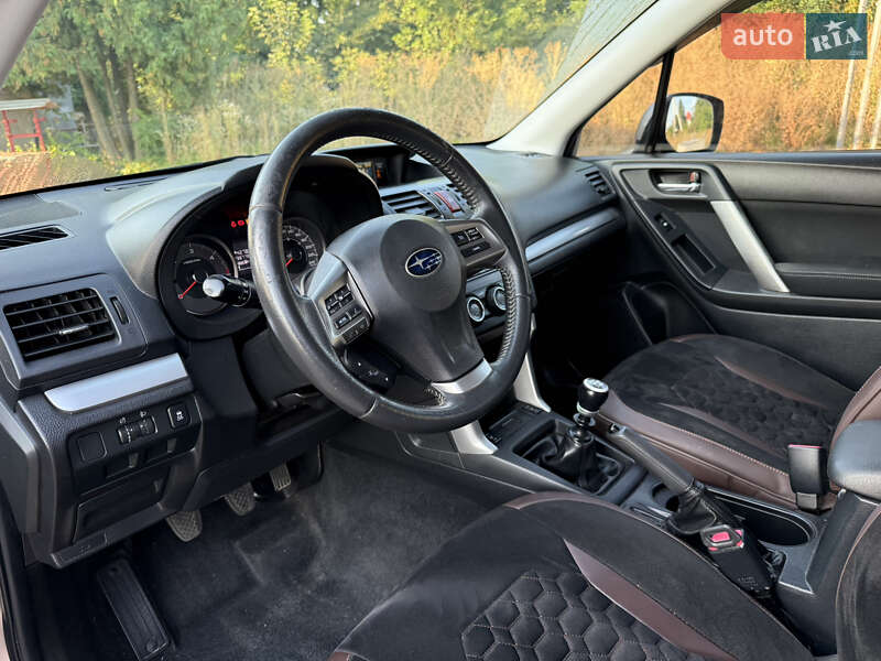 Позашляховик / Кросовер Subaru Forester 2014 в Хмельницькому