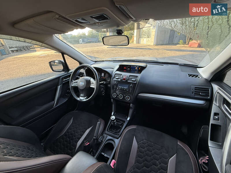 Позашляховик / Кросовер Subaru Forester 2014 в Хмельницькому