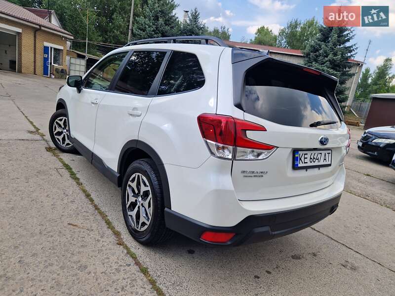 Внедорожник / Кроссовер Subaru Forester 2024 в Днепре