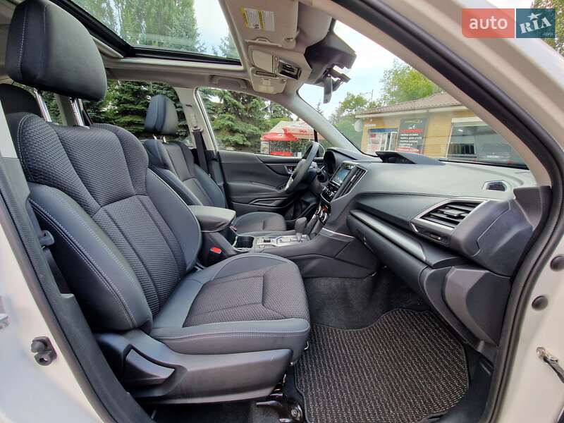 Внедорожник / Кроссовер Subaru Forester 2024 в Днепре