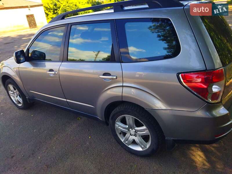 Внедорожник / Кроссовер Subaru Forester 2009 в Ахтырке