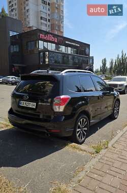 Внедорожник / Кроссовер Subaru Forester 2018 в 