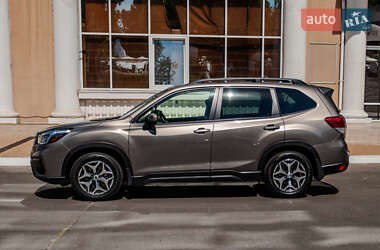 Внедорожник / Кроссовер Subaru Forester 2020 в 