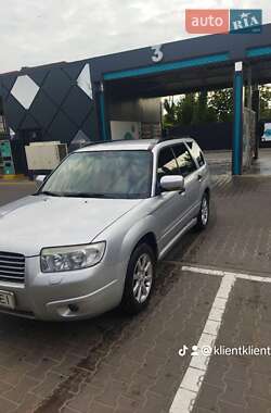 Позашляховик / Кросовер Subaru Forester 2007 в Києві