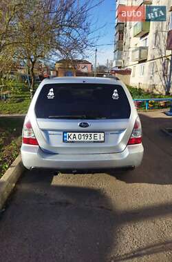 Внедорожник / Кроссовер Subaru Forester 2007 в 