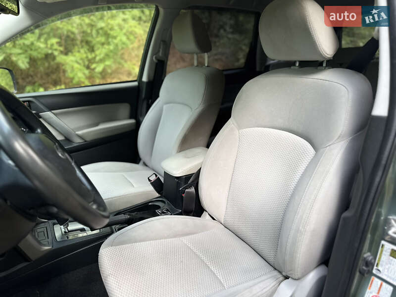 Позашляховик / Кросовер Subaru Forester 2016 в Ковелі