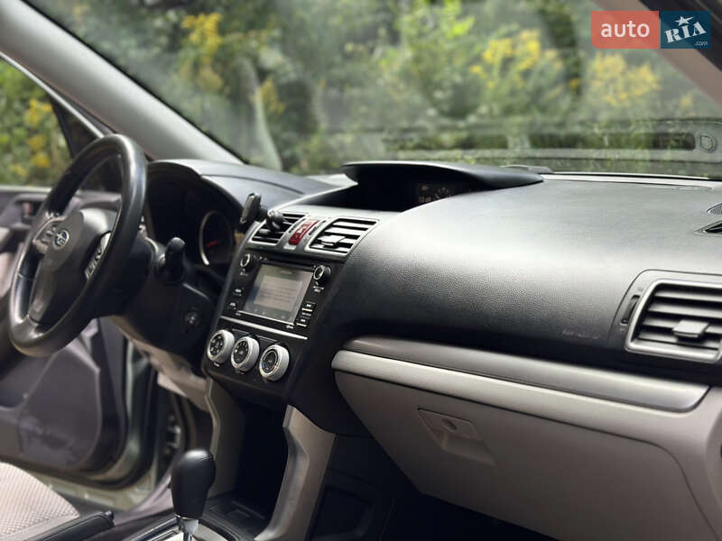 Позашляховик / Кросовер Subaru Forester 2016 в Ковелі