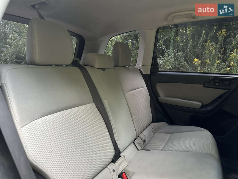 Позашляховик / Кросовер Subaru Forester 2016 в Ковелі