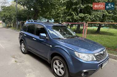 Внедорожник / Кроссовер Subaru Forester 2008 в 