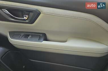 Внедорожник / Кроссовер Subaru Forester 2024 в 