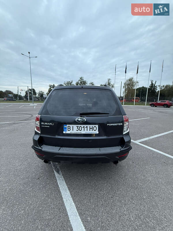 Внедорожник / Кроссовер Subaru Forester 2011 в Житомире