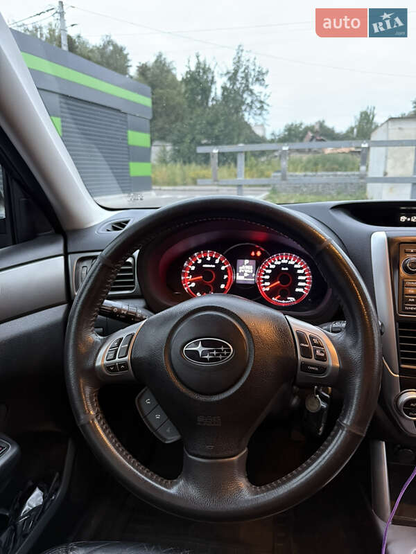 Внедорожник / Кроссовер Subaru Forester 2011 в Житомире