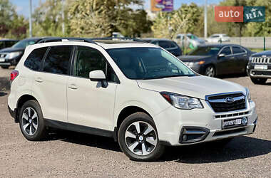 Внедорожник / Кроссовер Subaru Forester 2017 в 