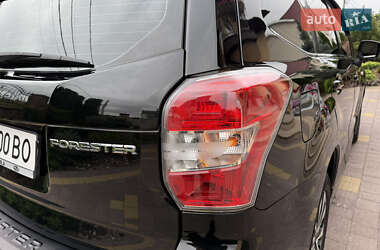 Внедорожник / Кроссовер Subaru Forester 2014 в 
