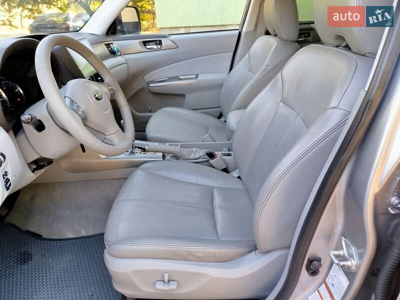 Subaru Forester 2010