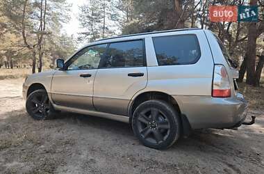 Внедорожник / Кроссовер Subaru Forester 2006 в 