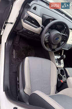 Внедорожник / Кроссовер Subaru Forester 2024 в 