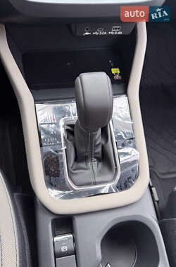 Внедорожник / Кроссовер Subaru Forester 2024 в 