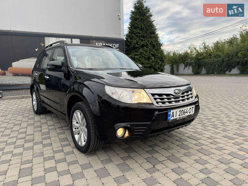 Внедорожник / Кроссовер Subaru Forester 2011 в Ивано-Франковске
