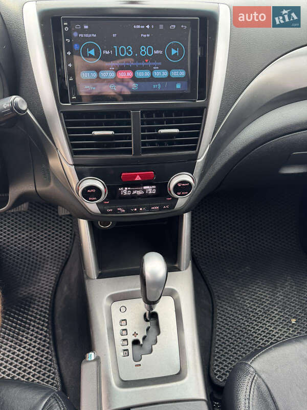 Внедорожник / Кроссовер Subaru Forester 2011 в Ивано-Франковске