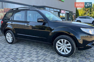 Внедорожник / Кроссовер Subaru Forester 2011 в Ивано-Франковске