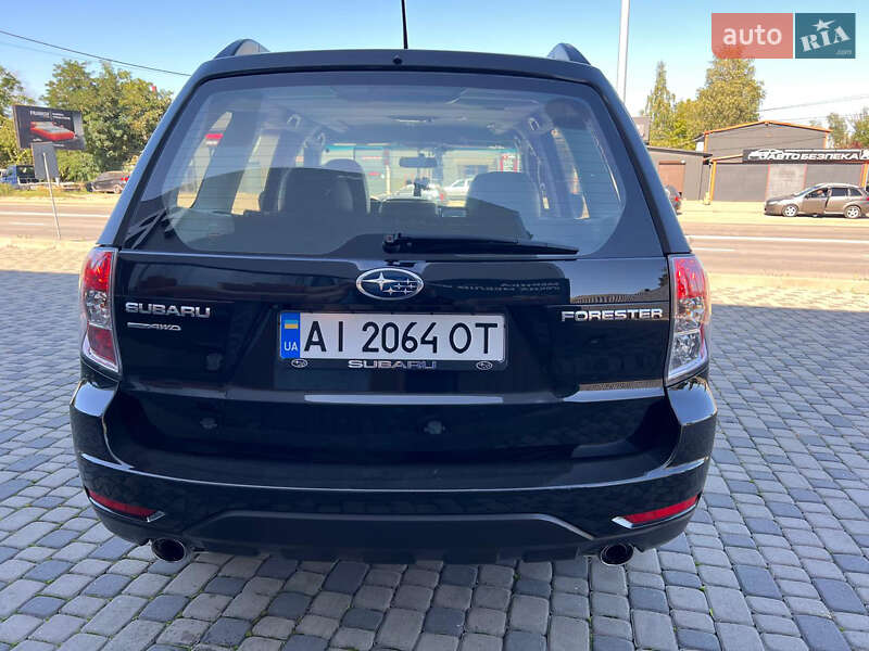 Внедорожник / Кроссовер Subaru Forester 2011 в Ивано-Франковске