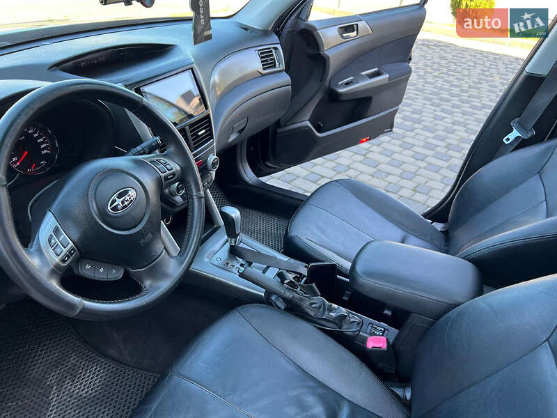 Внедорожник / Кроссовер Subaru Forester 2011 в Ивано-Франковске