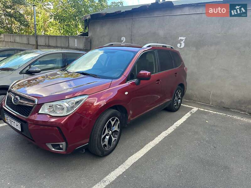 Внедорожник / Кроссовер Subaru Forester 2014 в Днепре