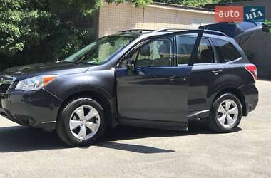 Внедорожник / Кроссовер Subaru Forester 2014 в 