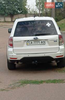 Внедорожник / Кроссовер Subaru Forester 2009 в 