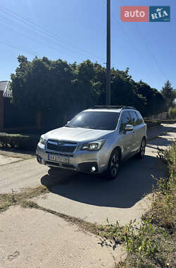 Внедорожник / Кроссовер Subaru Forester 2017 в 