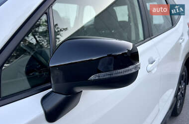 Внедорожник / Кроссовер Subaru Forester 2023 в 